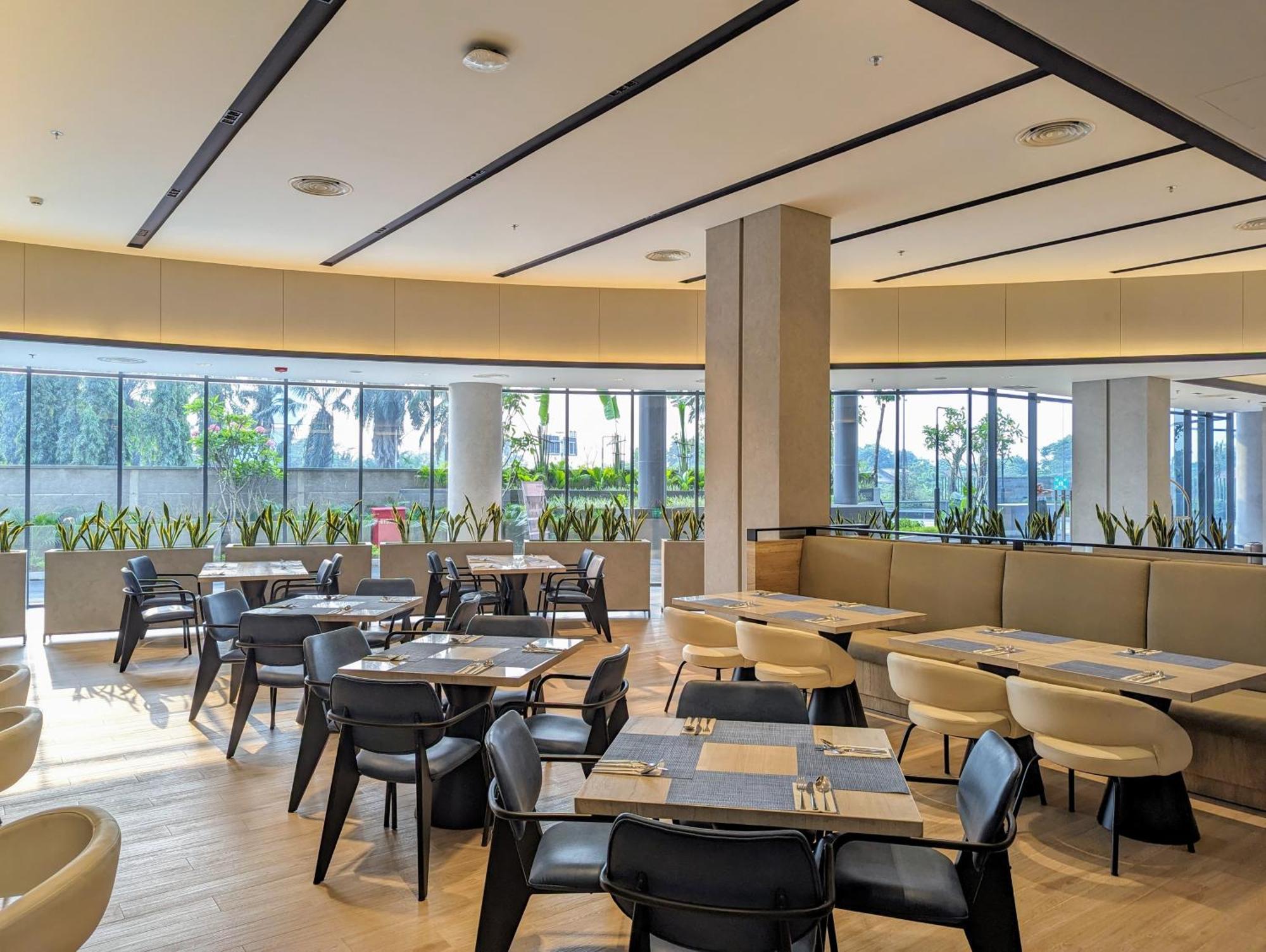 Fairfield By Marriott Jakarta Soekarno-Hatta Airport Тангеранг Екстер'єр фото
